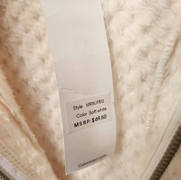 NWT Calvin Klein Vest - Picture 7 of 7